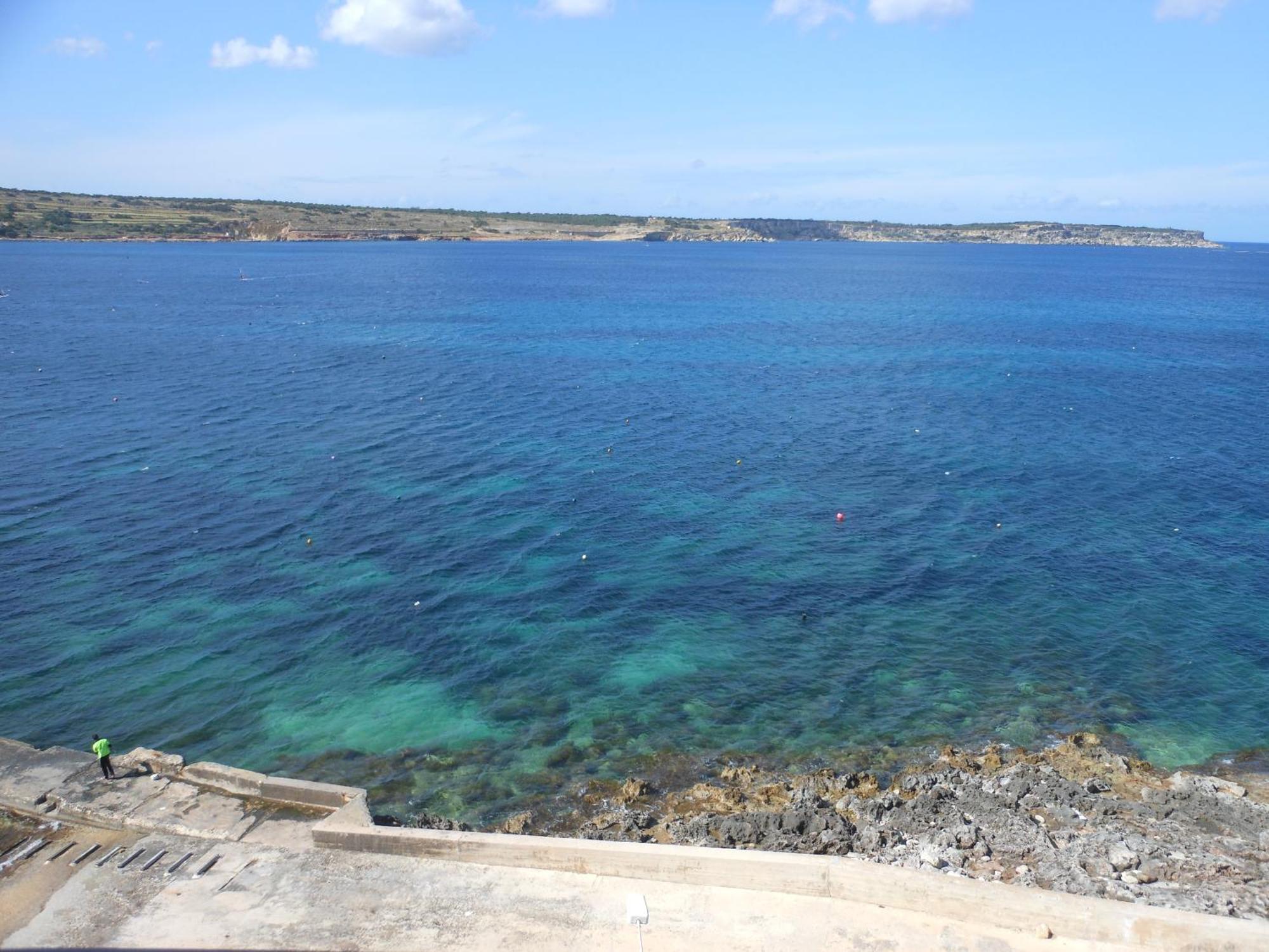 מליאהה Seafront Maisonette Ocean Views & Terrace מראה חיצוני תמונה